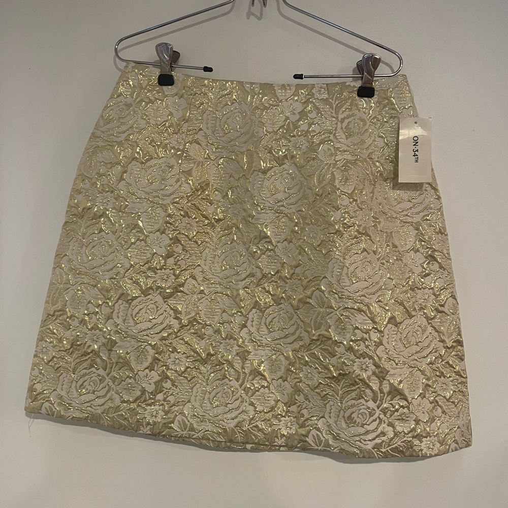 On 34th Gold Floral Women's Skirt Sz 8 NWT